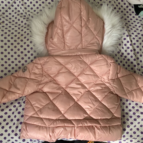 Michael Kors Puffer Jacket - Picture 2 of 2